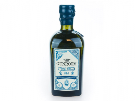 Gunroom Navy Gin 500ml, Gunroom Navy Gin wird in einem Kupfertopf nach den London Dry Gin-Prinzipien destilliert.