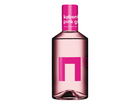 Köbenhavn Pink Gin 500ml, Ein kurzer ordentlicher Schluck zeigt, dass die Spirituose weich und cremig und die Zitrusaromen sehr druckvoll sind.