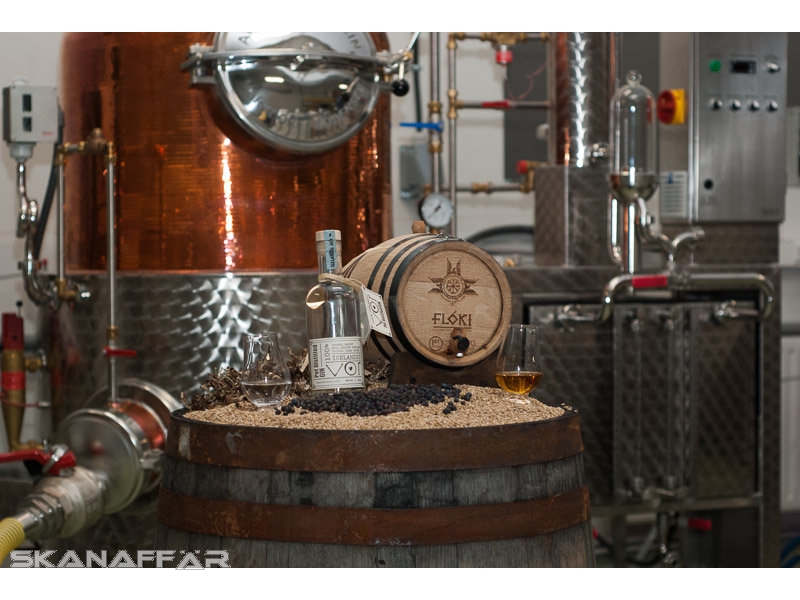 Floki Single Malt Whisky - Sheep Dung Smoked Reserve Barrel 1, 500ml, Die rauchige Alternative zum Flóki Single Malt Whisky.