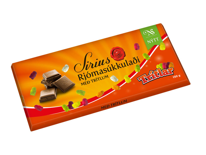 Sirius Rjomasukkuladi mit Tritlum, 18x150g, Sirius Rjomasukkuladi mit Tritlum​​ ist eine zartschmelzende Vollmilchschokolade mit fruchtigem Trittlar-Weingummi aus Island.